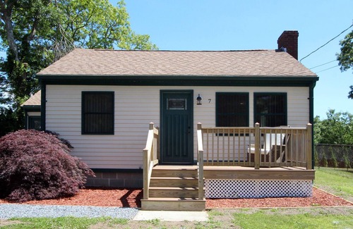 Wareham Casa | Ocean views from front porch and rear patio, walking distance to Agawam Beach.