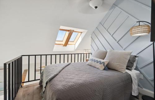 Hampton Apartamento | Ocean Views Newly Renovated Private Balcony