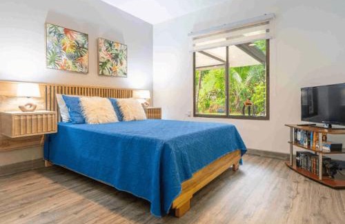 Ciudad Cortés Casa | Ocean Views-private-pool-easy Access-ojochal-gate