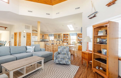 Ocean Sands Casa | Ocean Views at a Lower Price! Pool + HotTub + Beachfront