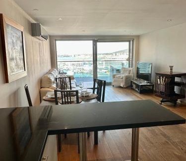 Gibraltar Apartamento | Ocean Village Resort - Parking, Central, Marina Views, Pools, Jacuzzi