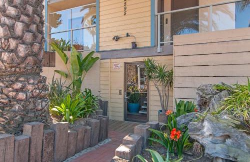 South Mission Beach Casa | Ocean Vista Penthouse 1 BRAND NEW LISTING!