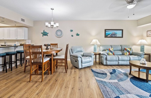 New Smyrna Beach Condominio | Ocean Walk Bld 15 Unit 203 3bdrm Corner Unit