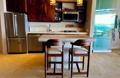 Troncones Condominio | OCEANFRONT 1-bedroom/1.5 bath condo in Troncones