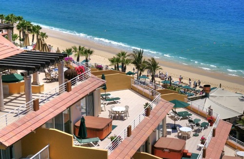 Libertad Complejo | Oceanfront 2 Bedroom Villa with Hot Tub on the balcony overlooking Medano Beach