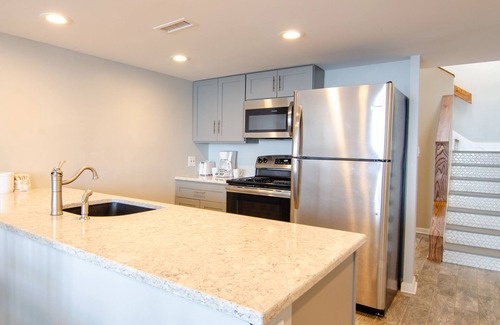 Myrtle Beach Complejo | Impresionante condominio frente al mar de 3 dormitorios + privilegios de alquiler oficiales en el lugar