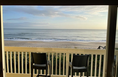 Melbourne Beach Casa | Oceanfront 3-story luxury 3-bedroom 2-bath with direct access to pristine beach