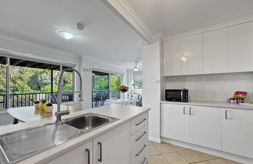 Malua Bay Casa | Oceanfront 4-Bed Haven with BBQ & Alfresco Dining