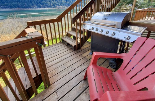 North Douglas Apartamento | Oceanfront Apartment with Firepit on the Beach