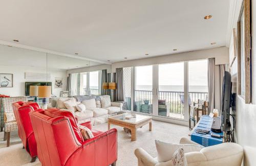 Atlantic Beach Apartamento | Oceanfront Atlantic Beach Condo with View!