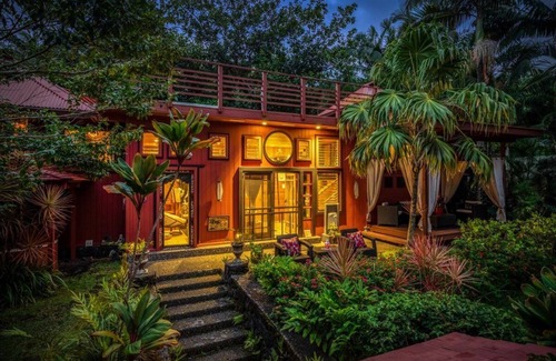 Kehena Beach Estates Casa | El Bali Casa ~ Oceanfront romántico escape w / Jacuzzi frente a Kehena Beach!