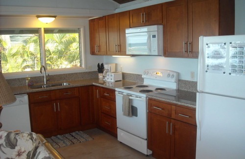 Haleiwa Casa | Oceanfront Beach House - Tropical Paradise!