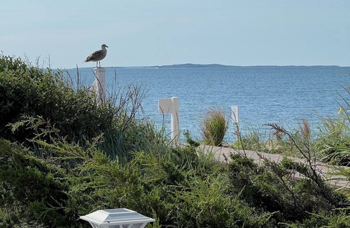 Adamsville Casa | Casa frente al mar con playa privada en alquiler