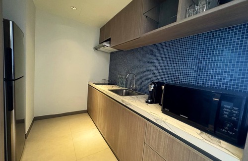 Patong Hotel | Oceanfront Beach Resort