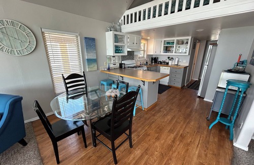 Smith River Cabina | Pelican's Perch Oceanfront Cabin Getaway - Brookings, Oregón