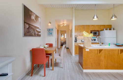 Gearhart Apartamento | Condominio frente al mar para perros, cerca de Gearhart Golf Links - a pie de la playa!