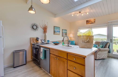 Gearhart Apartamento | Condominio frente al mar para perros, cerca de Gearhart Golf Links - a pie de la playa!