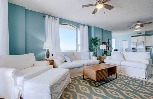 Ono Island Condominio | Oceanfront Corner-Unit Condo on Perdido Key!