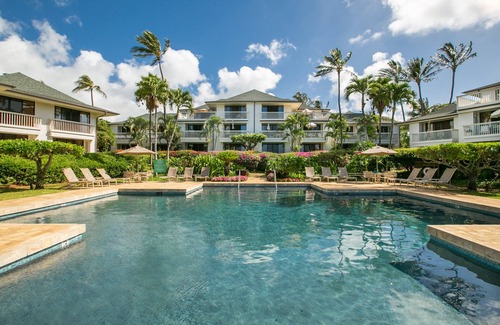 Poipu Villa | Villa en la esquina frente al mar