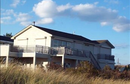 Barnegat Light Apartamento | Oceanfront duplex with awesome ocean views!