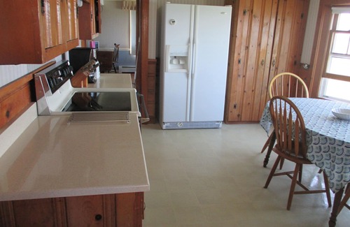 Matunuck Casa | ESCAPE FRENTE AL MAR - ¡Vistas al agua desde cada ventana!