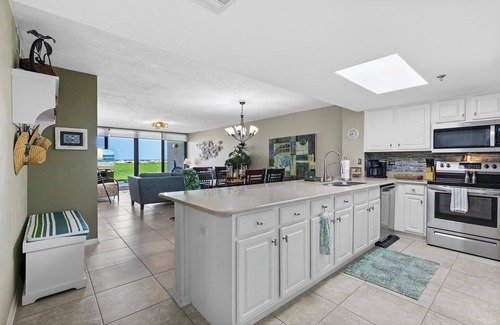 Bethune Beach Condominio | Condominio en el océano con tranquilidad, hermosa playa a solo pasos de tu puerta de atrás