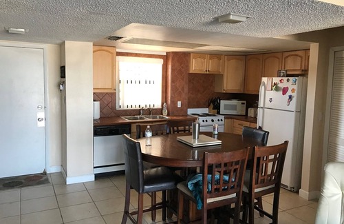 Ponce Inlet Condominio | CONDO FRENTE AL MAR FRENTE 2/2 PLANTA BAJA