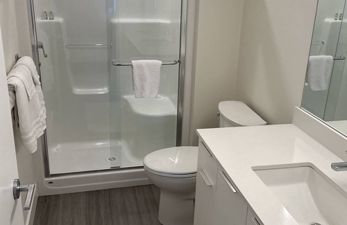 Campbell River Apartamento | Oceanfront Holiday Rental