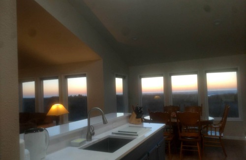 Grayland Casa | Frente al mar - Amigable para niños / perros - Vistas al atardecer - Gran plataforma de Oceanside - Remodelado