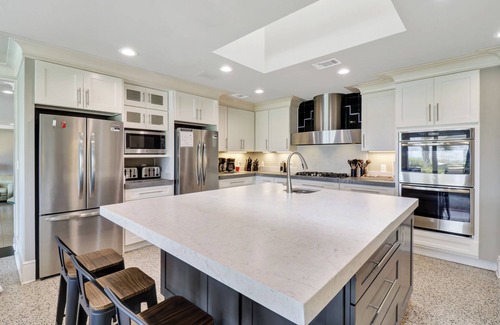 Beach Lagoon Casa | Oceanfront home with huge windows and a panoramic views
