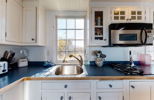 Dennis Casa | Oceanfront home with private beach, large deck, & washer/dryer - dog-friendly