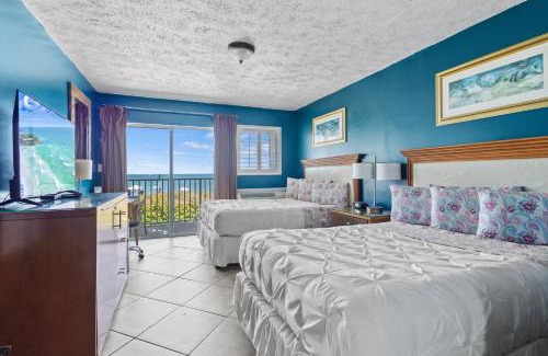 Fort Pierce Hotel | Oceanfront Inn Room #18- Ocean View Balcony