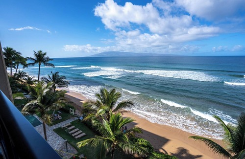 Honokowai Condominio | Oceanfront Kaanapali Studio Vistas