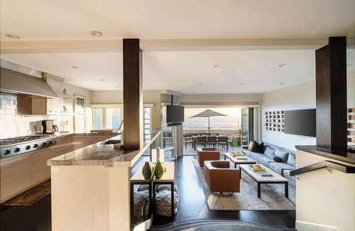 El Porto Casa | Oceanfront Luxe Strand Home | Movie Theater | 3BR