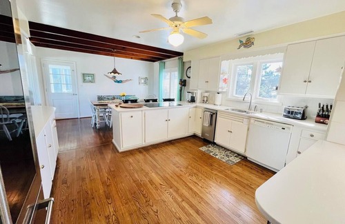 North Shores Casa | Oceanfront Luxury: 8BR Home in Exclusive North Shores, Rehoboth Beach