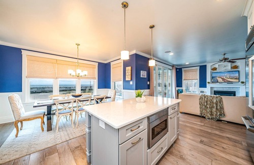 North End Casa | Oceanfront Luxury:5BR 4BA Home with Front Porch & Modern Comforts