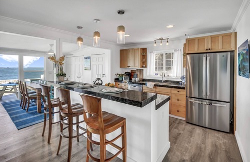 Waialua Casa | Oceanfront Mokuleia Home with Stunning Views