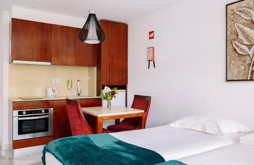 Oura Hotel | Oceanfront Oasis in Praia da Oura! Terrace Room, Pool, Free Parking | 3 Units