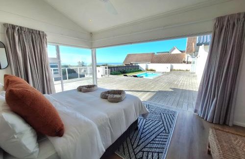 Port Alfred Casa | Oceanfront Oasis - Private pool and Solar