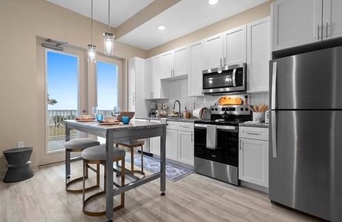 Seabreeze Park Condominio | Oceanfront Oasis Daytona Beach 1BR/1BA - Lot View - 202