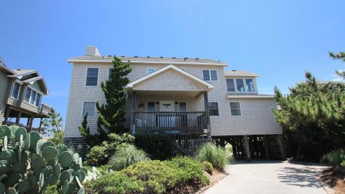 Whale Head Hill Casa | OCEANFRONT, Ocean Views, Community Amenities, Close to Beach Access-704, Sea Forever