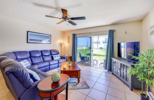 Ormond-by-the-Sea Apartamento | Oceanfront Ormond Beach Condo Patio, Pool Access!