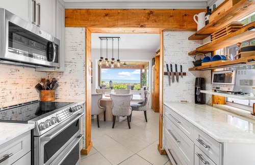 Delray Beach Condominio | Oceanfront - One of A Kind - 2/2 Private On The Ocean