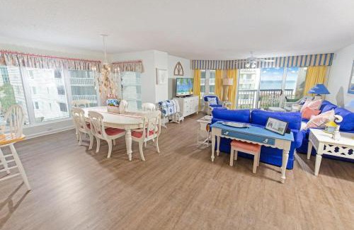 Litchfield by the Sea Casa | Oceanfront Paradise: 3 Bdrm Condo, Pawleys Island