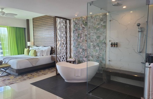 Centro de Cancún Complejo | Oceanfront Penthouse in Cancun – Spend Christmas in Paradise!