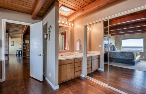 South Beach Casa | Oceanfront, Pet Friendly, Hot Tub, Amazing Views from the 600 Sq Ft Deck!