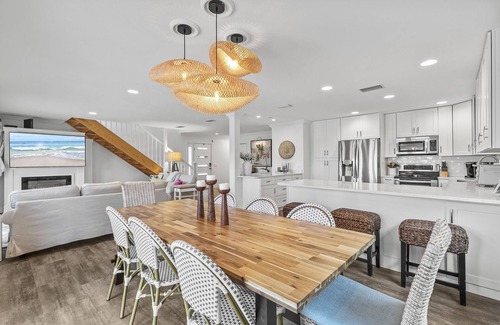 New Smyrna Beach Casa | 🌊Oceanfront-Pool-Pet Friendly-Blue Yonder Beach House🌊