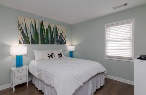 North Topsail Beach Apartamento | Oceanfront Resort! at Ocean Delight!