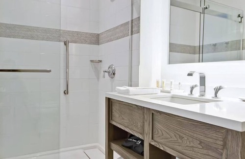 San Juan Complejo | Oceanfront Resort, King Bed, Full Kitchen near San Juan & El Yunque Rainforest