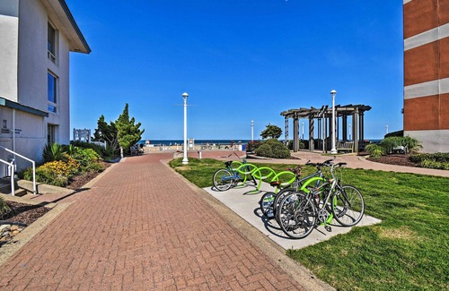 Virginia Beach Apartamento | Oceanfront Resort Studio on Virginia Beach!